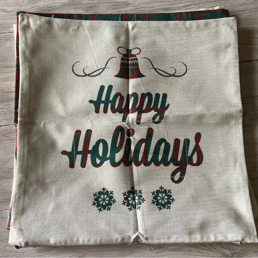 Set of 4 (Different) Christmas Pillow Covers 18 x 18